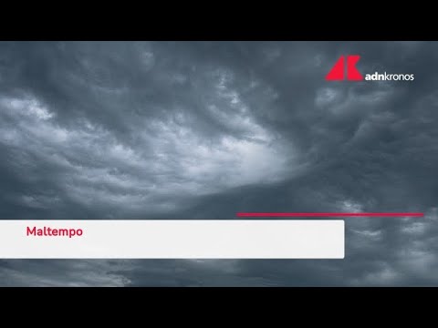 Temporali e bombe dacqua sullItalia allerta maltempo in 14 regioni