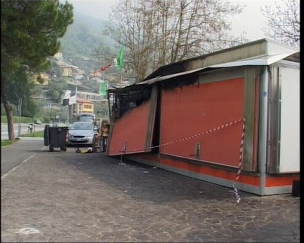 Marone incendio chiosco