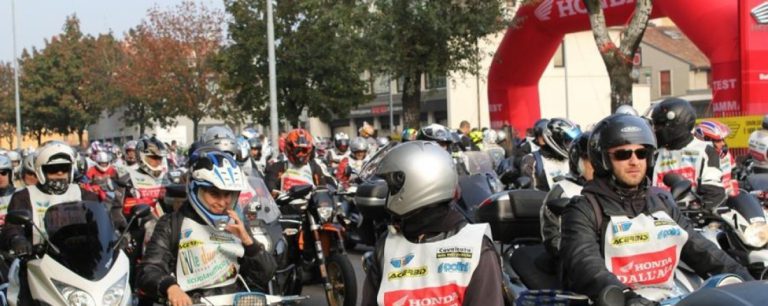 cavalcata delle valli Aviatico: 55° edizione della Cavalcata delle Valli Orobiche