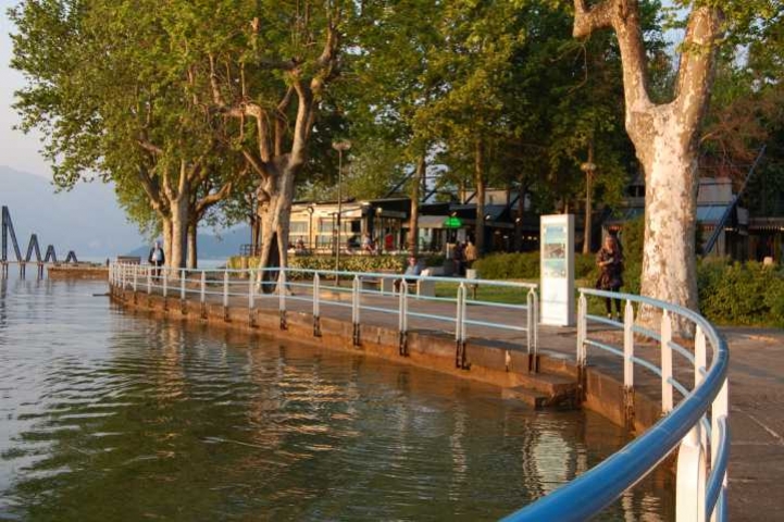 lungolago iseo lungolago iseo