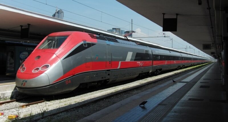 frecciarossa treno