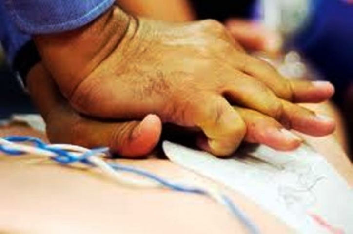 massaggio cardiaco massaggio cardiaco