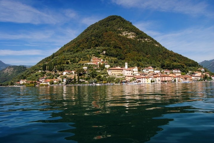 monte isola italie iseo monte isola italie iseo