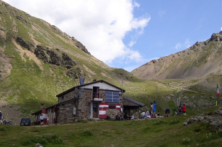 original rifugio bozzi original rifugio bozzi