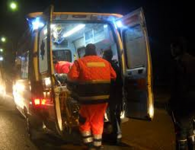 ambulanza di notte