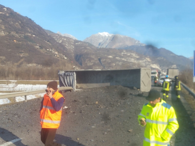 incidente esine camion