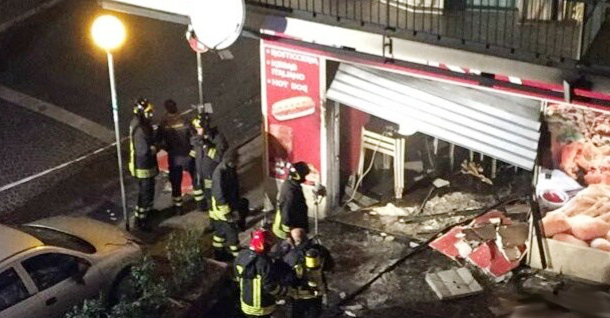 Deflagrazione pizzeria Deflagrazione pizzeria
