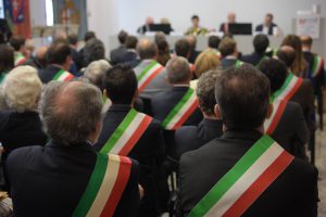 674 sindaci tricolore
