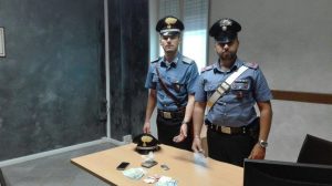 Carabinieri droga e soldi