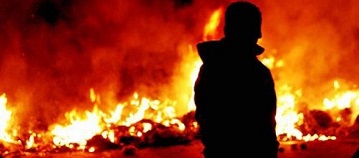 auto incendiuata campi auto incendiuata campi.jpg