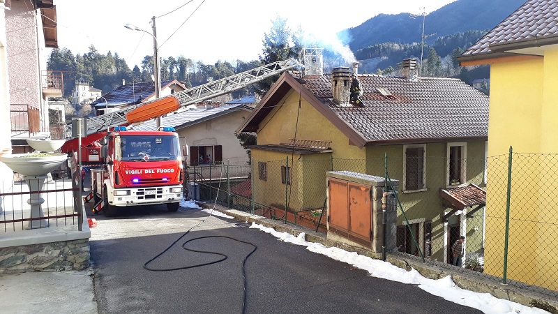 incendio canna fumaria parre incendio canna fumaria parre