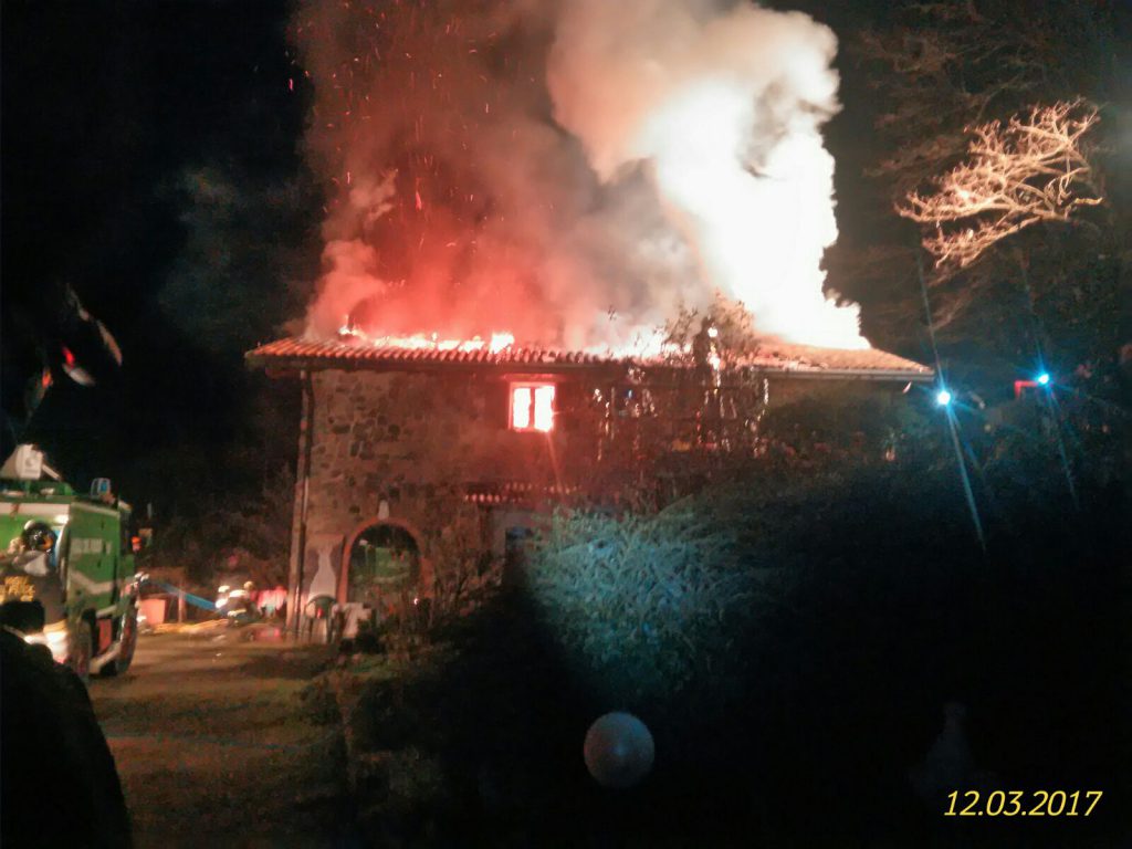 incendio cornale pradalunga incendio cornale pradalunga