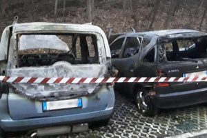 auto incendiate Desenzano