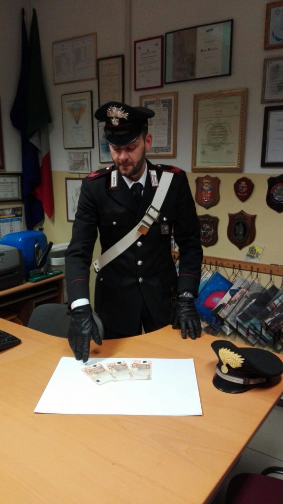 Carabinieri banconote Carabinieri banconote