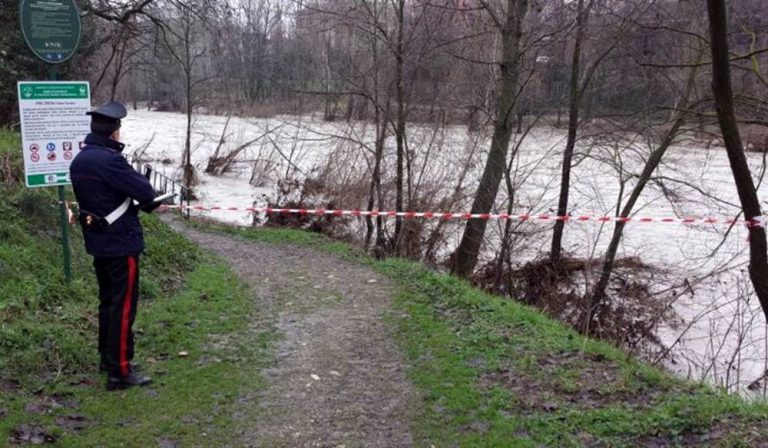 cadavere fiume oglio cadavere fiume oglio