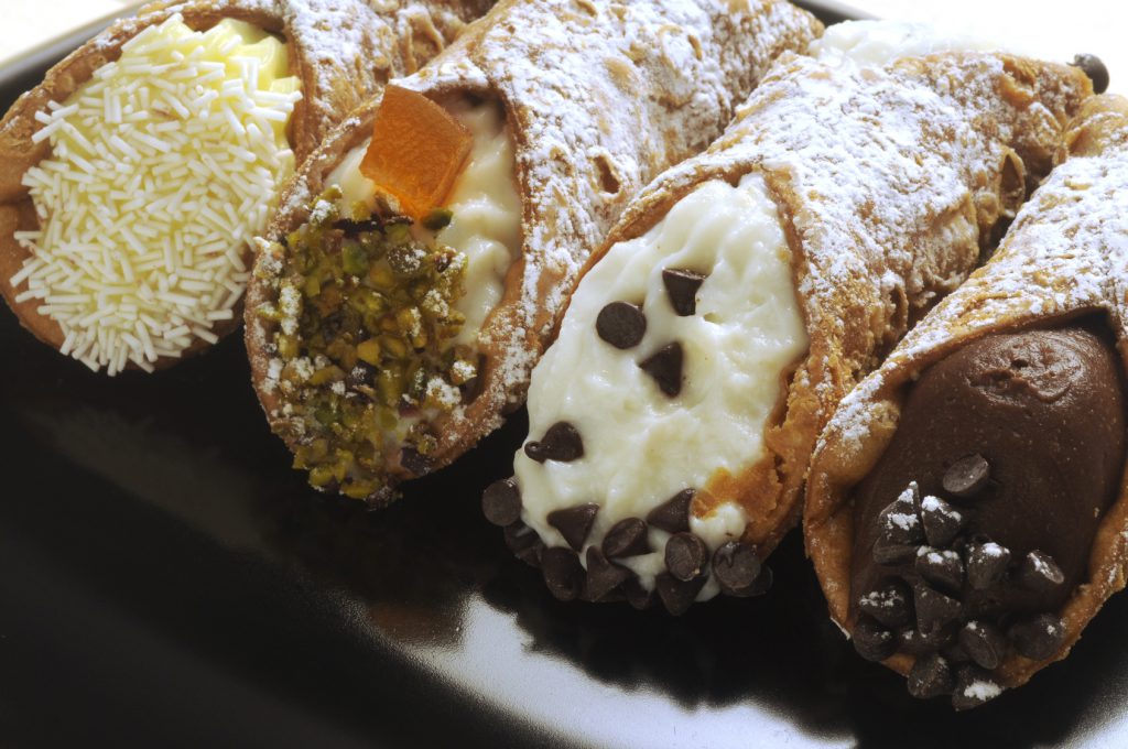 cannolo siciliano cannolo siciliano