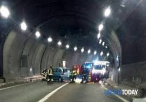 Inciden te stradale tunnel lecco