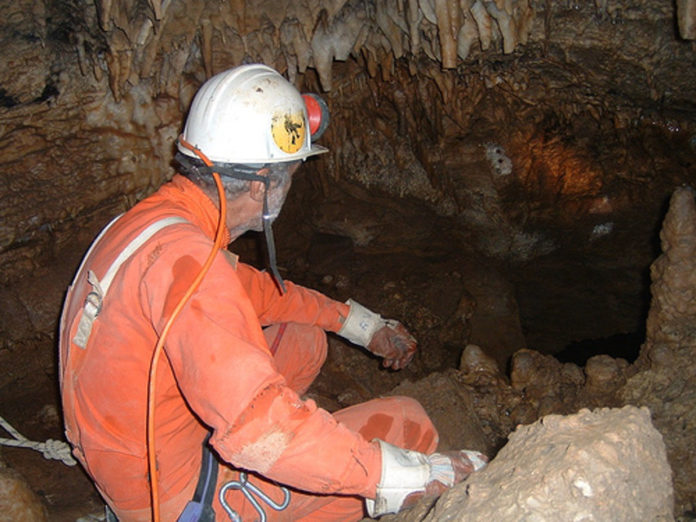 speleologo infortunio