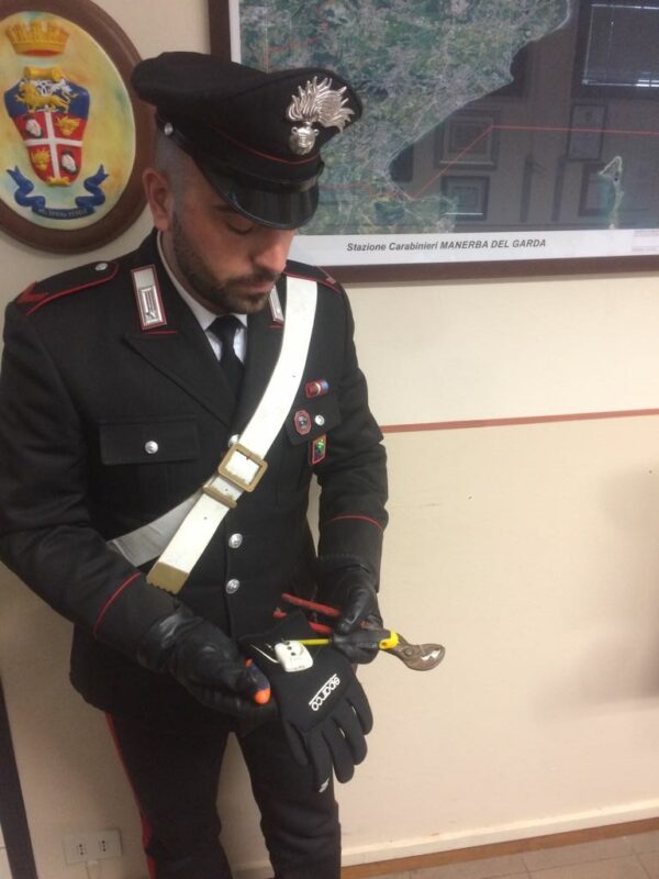 Carabinieri MAnerba furto Sinti Carabinieri MAnerba furto Sinti.jpg