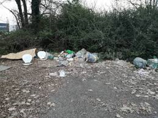 discarica abusiva Parre