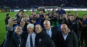 740 Ata Mil selfie a fine partita