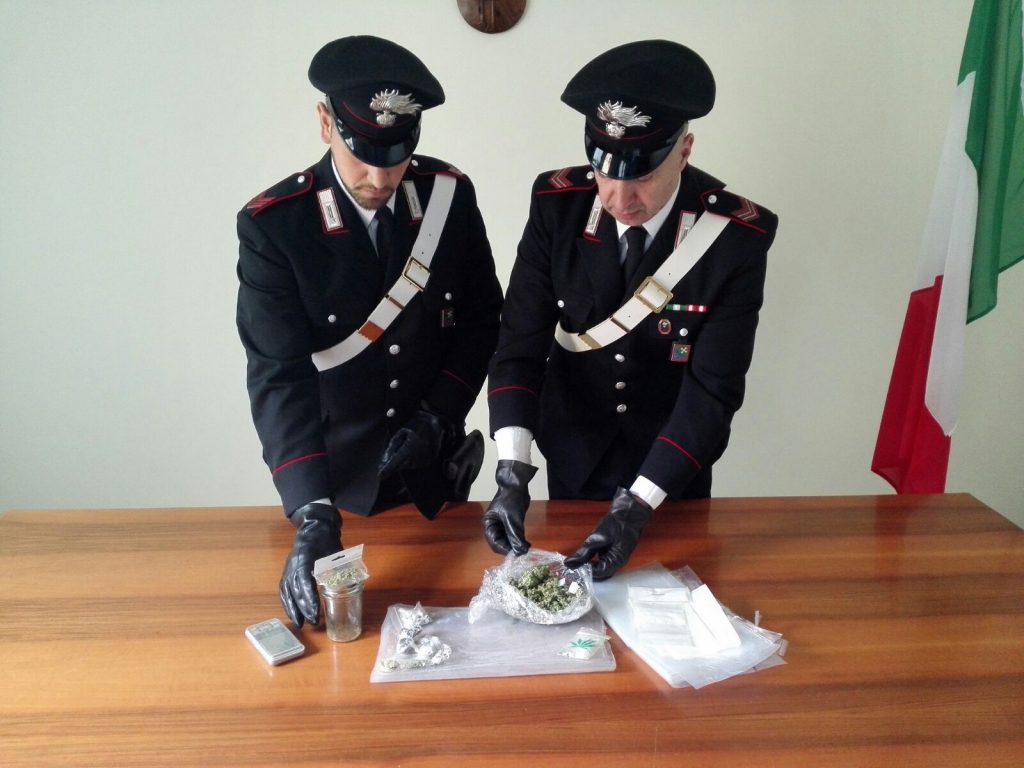 Carabinmieri Salò droga