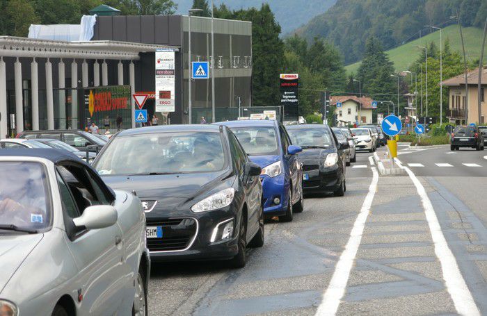 coda traffico clusone coda traffico clusone