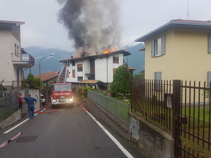 incendio casa lovere
