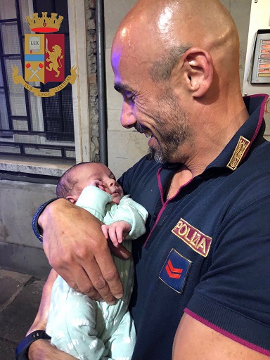 neonato abbandonato