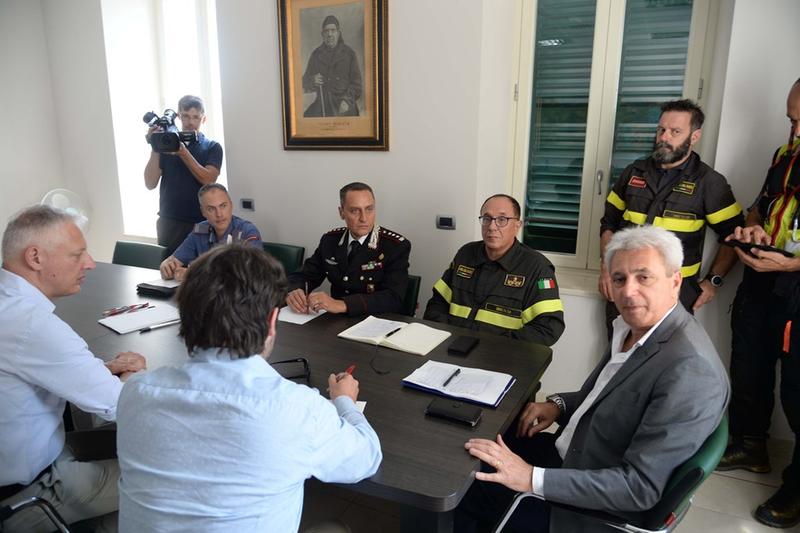 Tavolo crisi Iushra Tavolo crisi Iushra