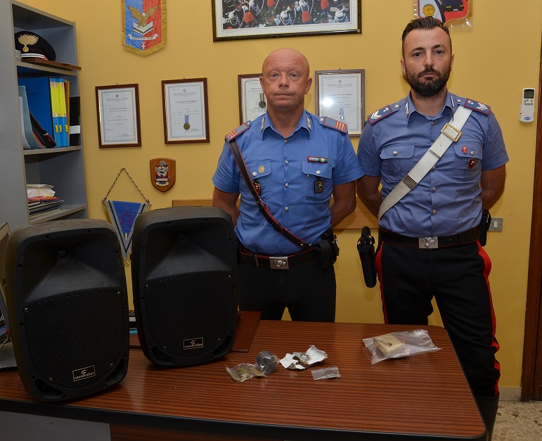 Carabinieri Verolanuova droga 1 Carabinieri Verolanuova droga 1.jpg