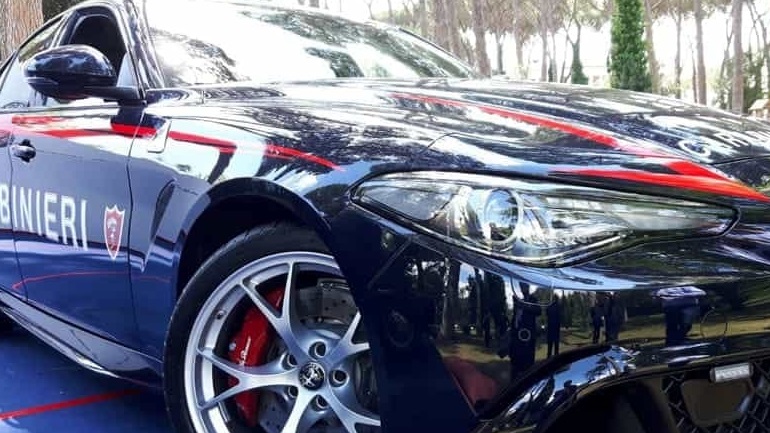 Nuova auto carabinieri Milano 2