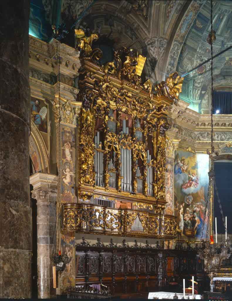 Organo Urbani Bossi 1858 Gandino