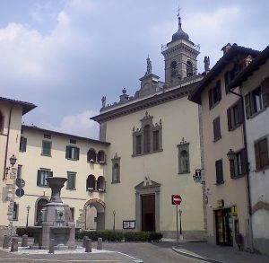 casnigo piazza e chiesa parrocchiale