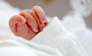 manina neonato 100532
