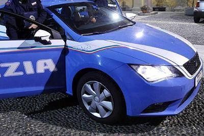 polizia auto sera