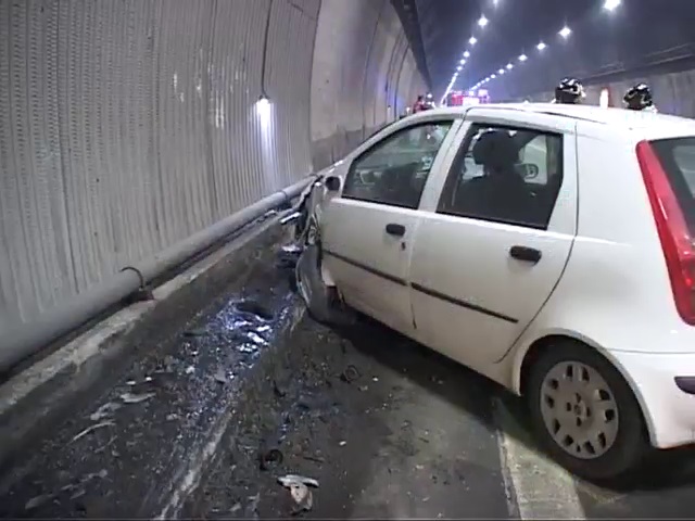 incidente galleria incidente galleria