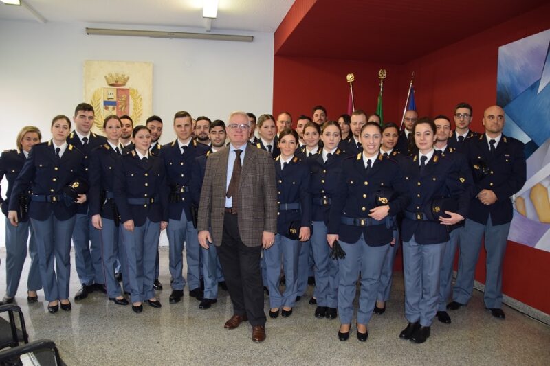 nuovi agenti polizia bergamo nuovi agenti polizia bergamo