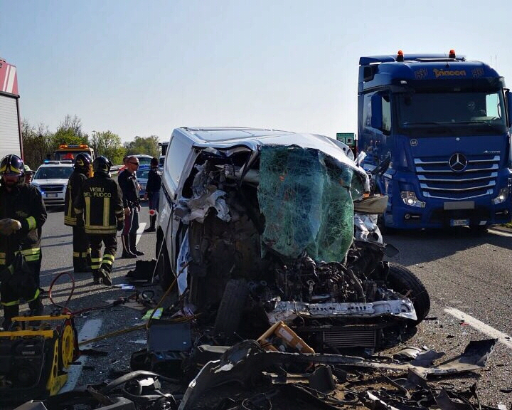 Incidente A21 VVFuoco.jpg