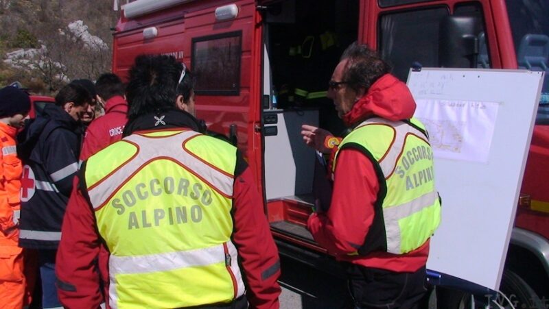 soccorso alpino soccorso alpino