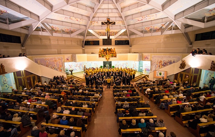 Foto Coro Darfo.jpg