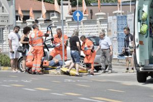Ciclista travolto
