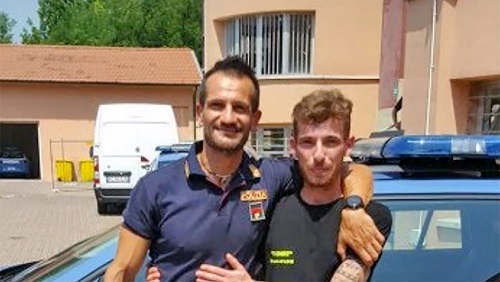 Ragazzo salvato.jpg