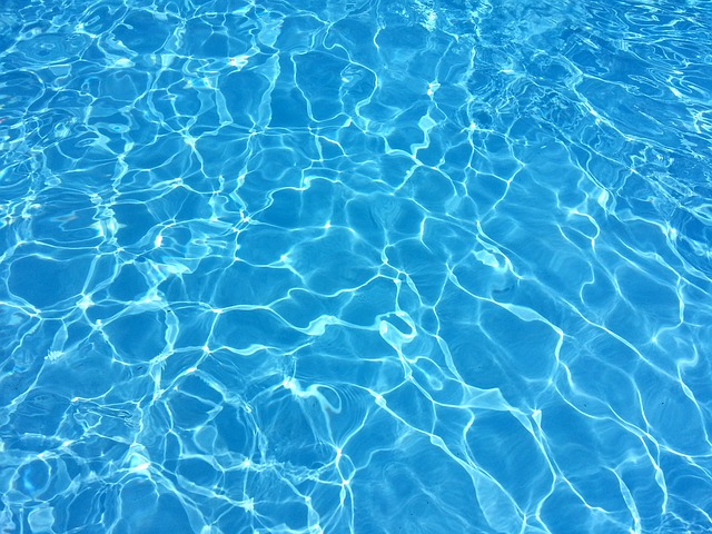 water 1018808 640