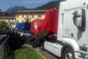 camion bottiglie