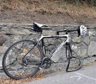 ciclista investito bici ciclista investito bici
