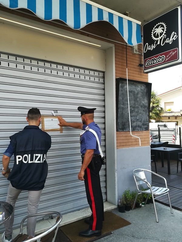 oasi cafè sospesa
