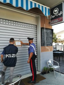 oasi cafè sospesa