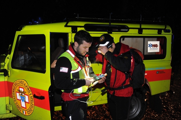 soccorso alpino notte