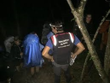 soccorso alpino noptte soccorso alpino noptte.jpg